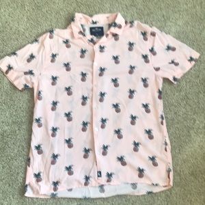Mens Hollister button down short sleeved shirt